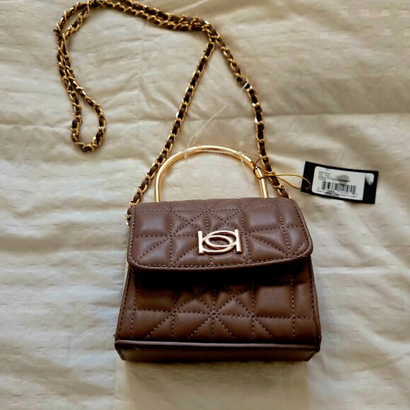 Bebe kamala Brown quilted cross body bag in taupe with gold tone hardware. - Picture 1 of 5